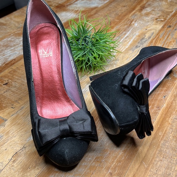 Maker’s black faux suede with a bow - Picture 5 of 10